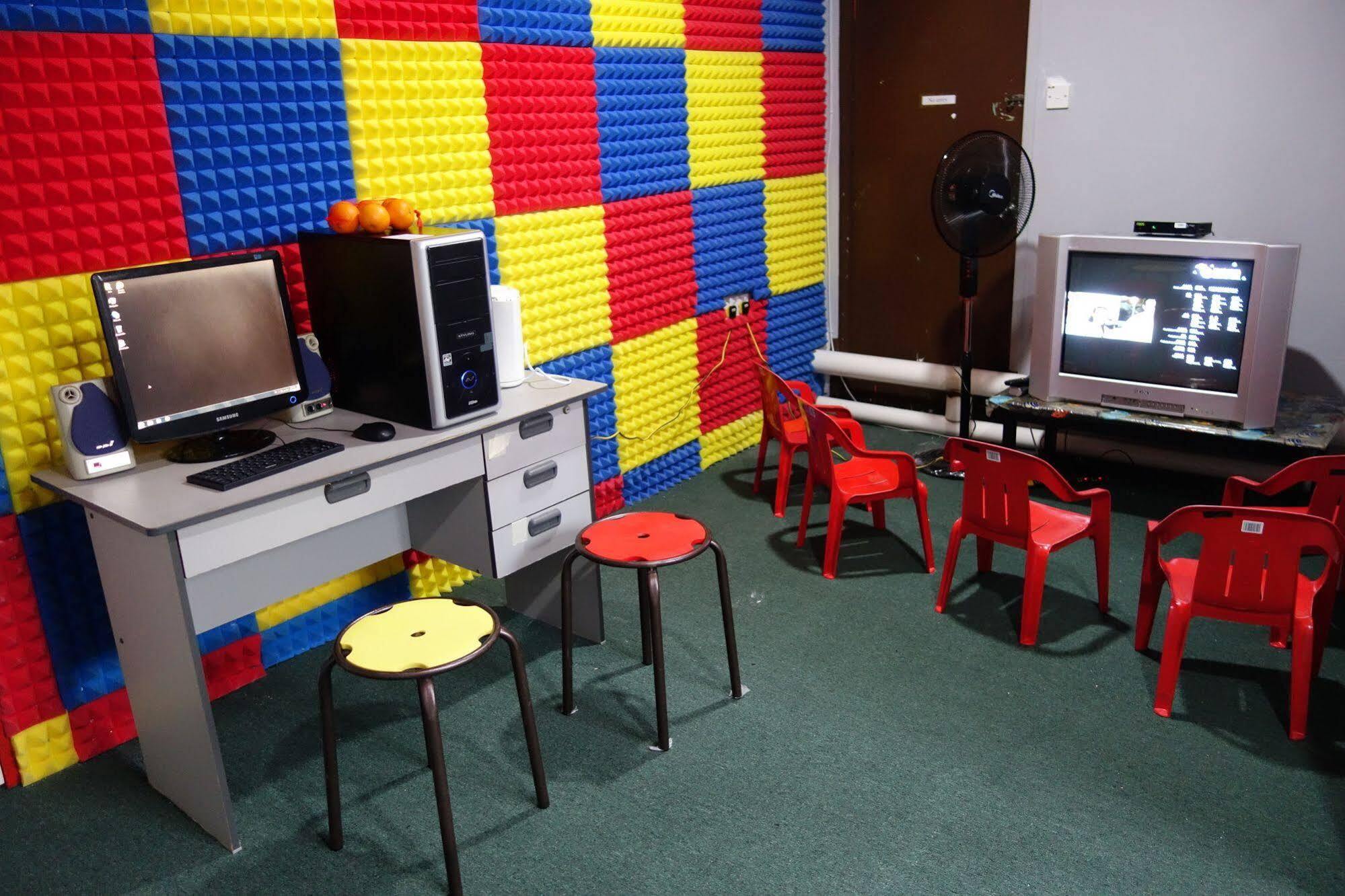 Hero Hostel קוצ'ינג מראה חיצוני תמונה